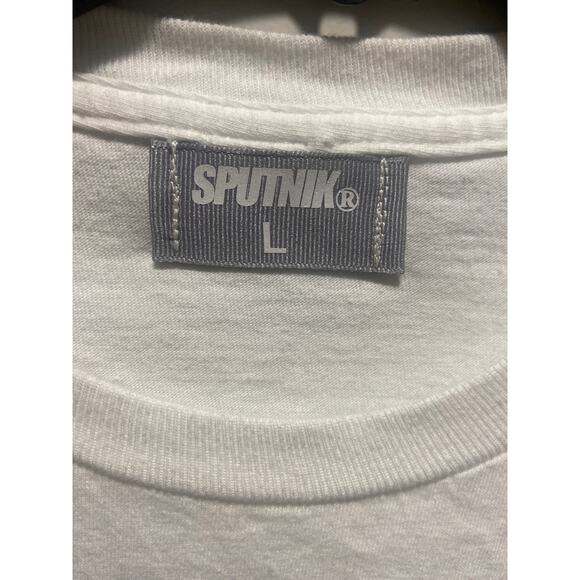 Sputnik Bull & Car Graphic Tee – Size Large – Streetwear / Hype Tee - Picture 3 of 3